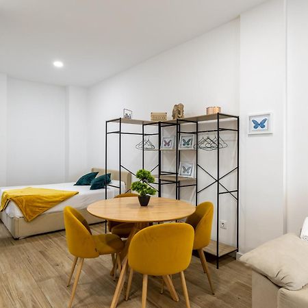 Atocha Apartment Madrid Exterior photo